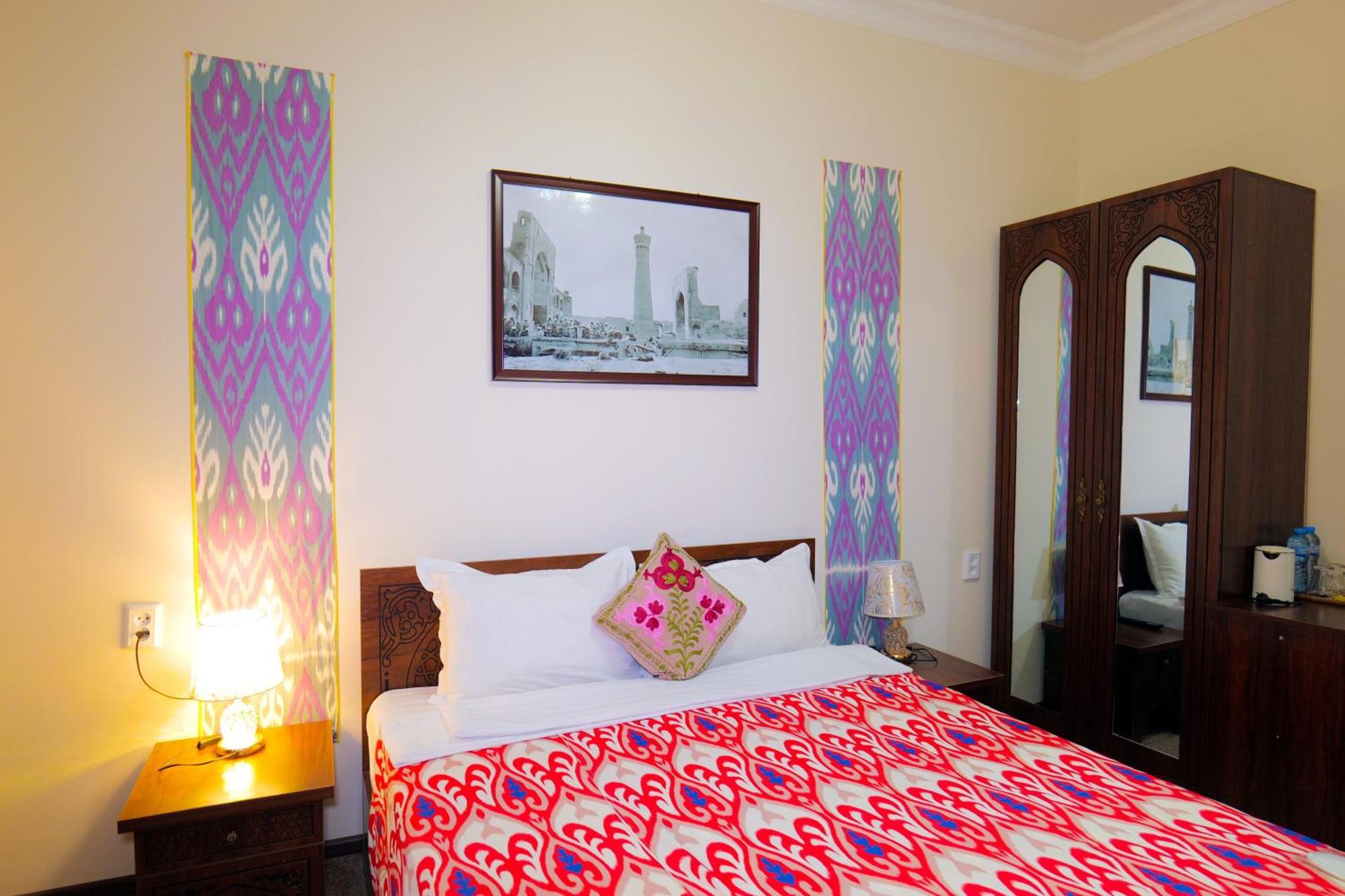 Saidkasim With A Terrace Hotel Bukhara Bagian luar foto